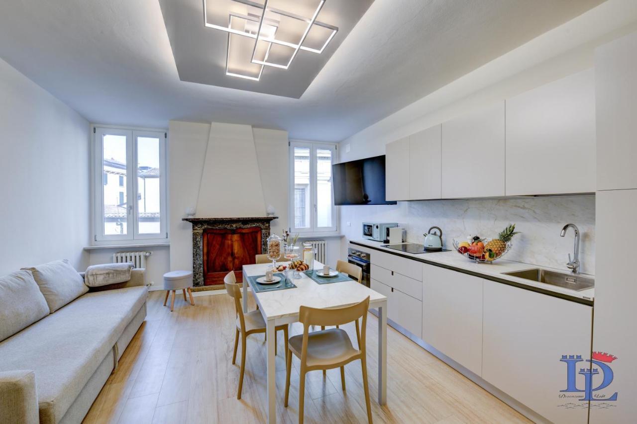 Desenzanoloft Official Partner Marriott Homes & Villas - Apa Dom Downtown Family Apartment Desenzano del Garda Eksteriør billede