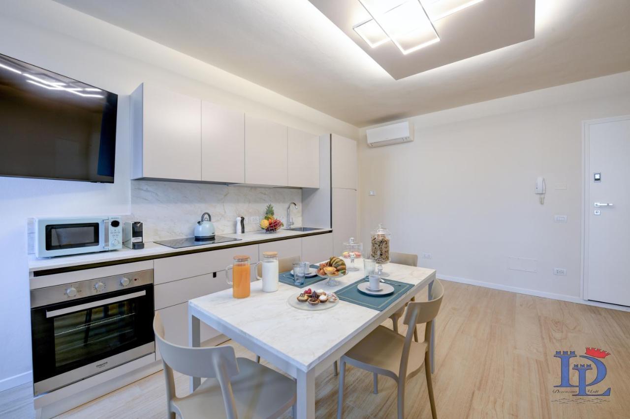 Desenzanoloft Official Partner Marriott Homes & Villas - Apa Dom Downtown Family Apartment Desenzano del Garda Eksteriør billede