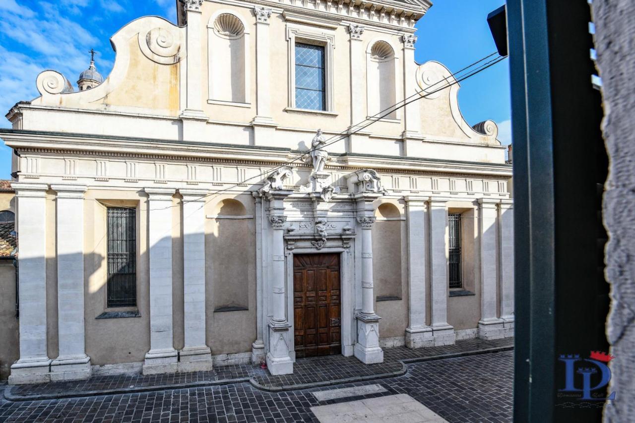 Desenzanoloft Official Partner Marriott Homes & Villas - Apa Dom Downtown Family Apartment Desenzano del Garda Eksteriør billede